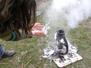 décollement de l\'émail d\'une pièce en raku nu